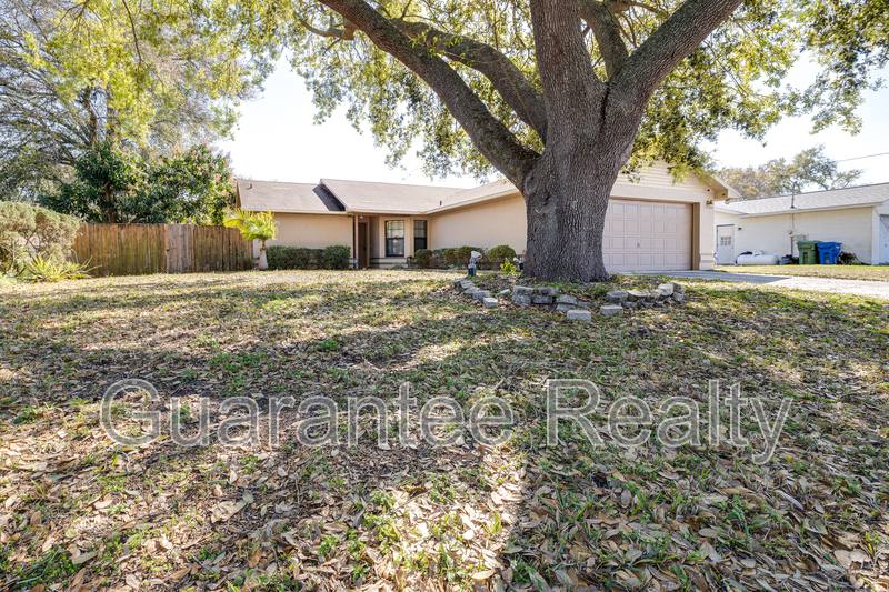 House for rent at 1611 High Point Court SW, Winter Haven, FL 33880