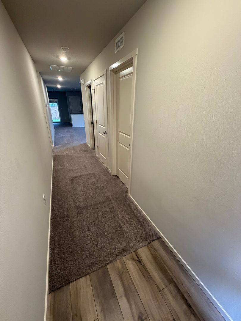 House for rent at 2051 Franklin St, Lebanon, OR 97355