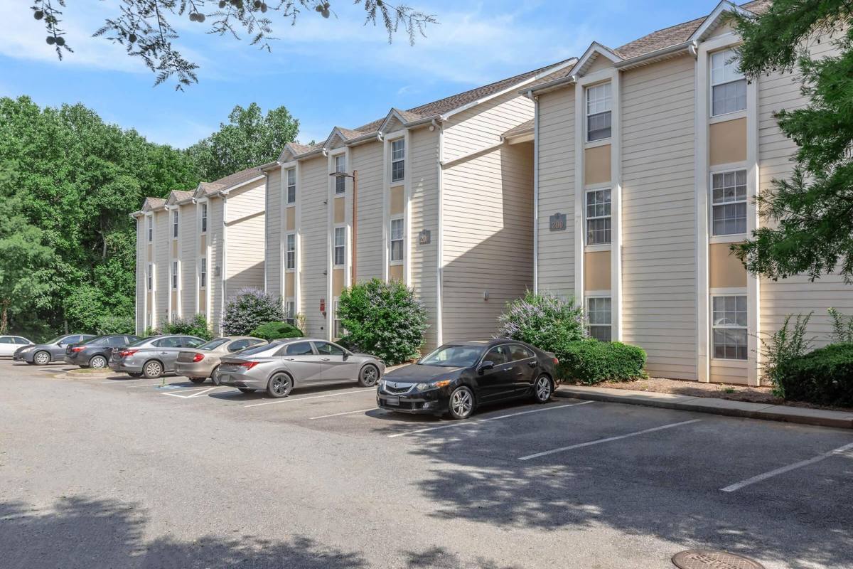 Apartment for rent at 2000 Austell Rd SW, Marietta, GA 30008
