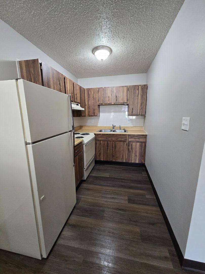 Apartment for rent at 201-215 Hyler Dr, Farmington, MO 63640