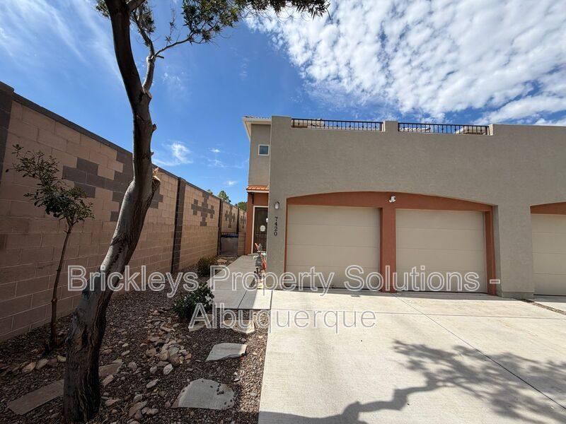 House for rent at 7420 Tangerine Court NE, Albuquerque, NM 87109