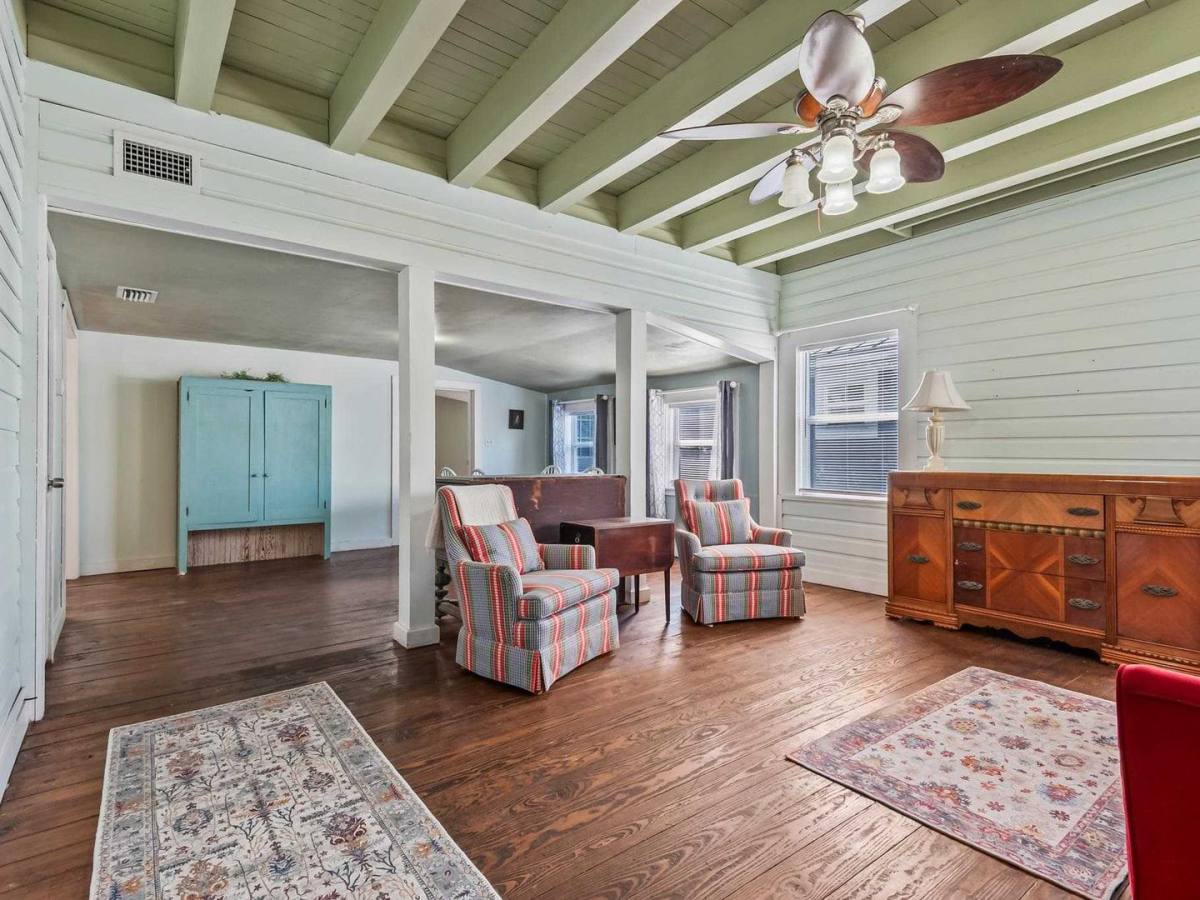 House for rent at 67 Yellow Jacket Ave, Sopchoppy, FL 32358