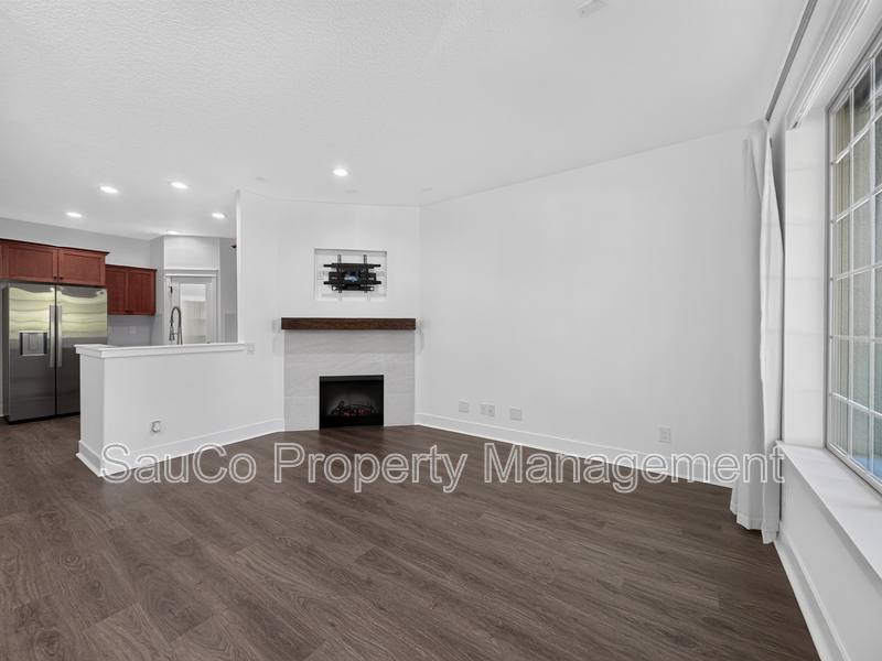 Townhouse for rent at 11971 SW Horizon Blvd, Beaverton, OR 97007