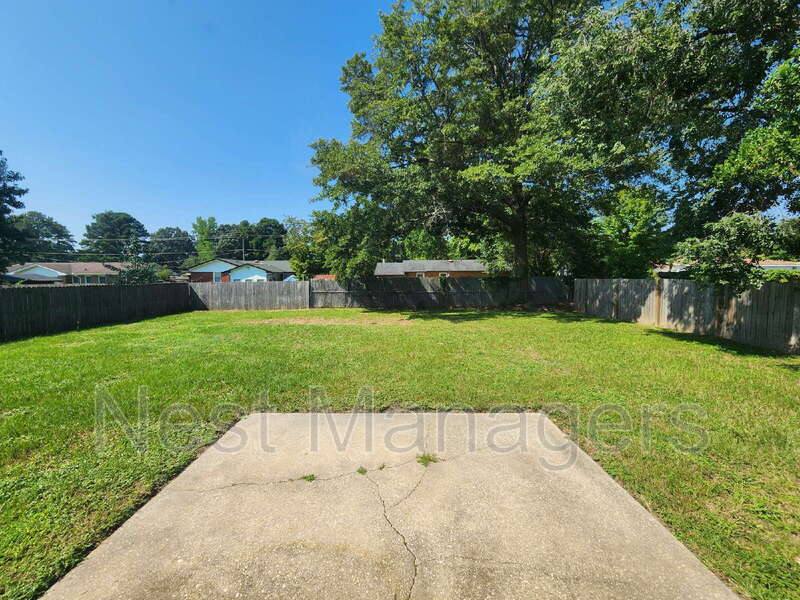 House for rent at 5459 Plateau Rd, Fayetteville, NC 28303