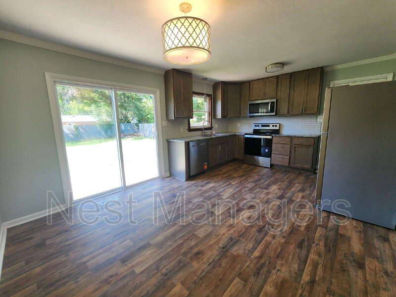 House for rent at 5459 Plateau Rd, Fayetteville, NC 28303