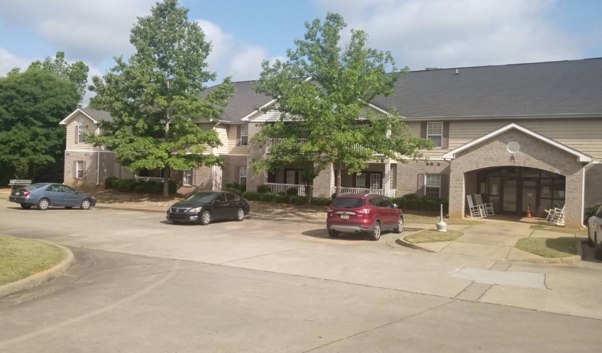 Apartment for rent at 131 W Pike St, Troy, AL 36081