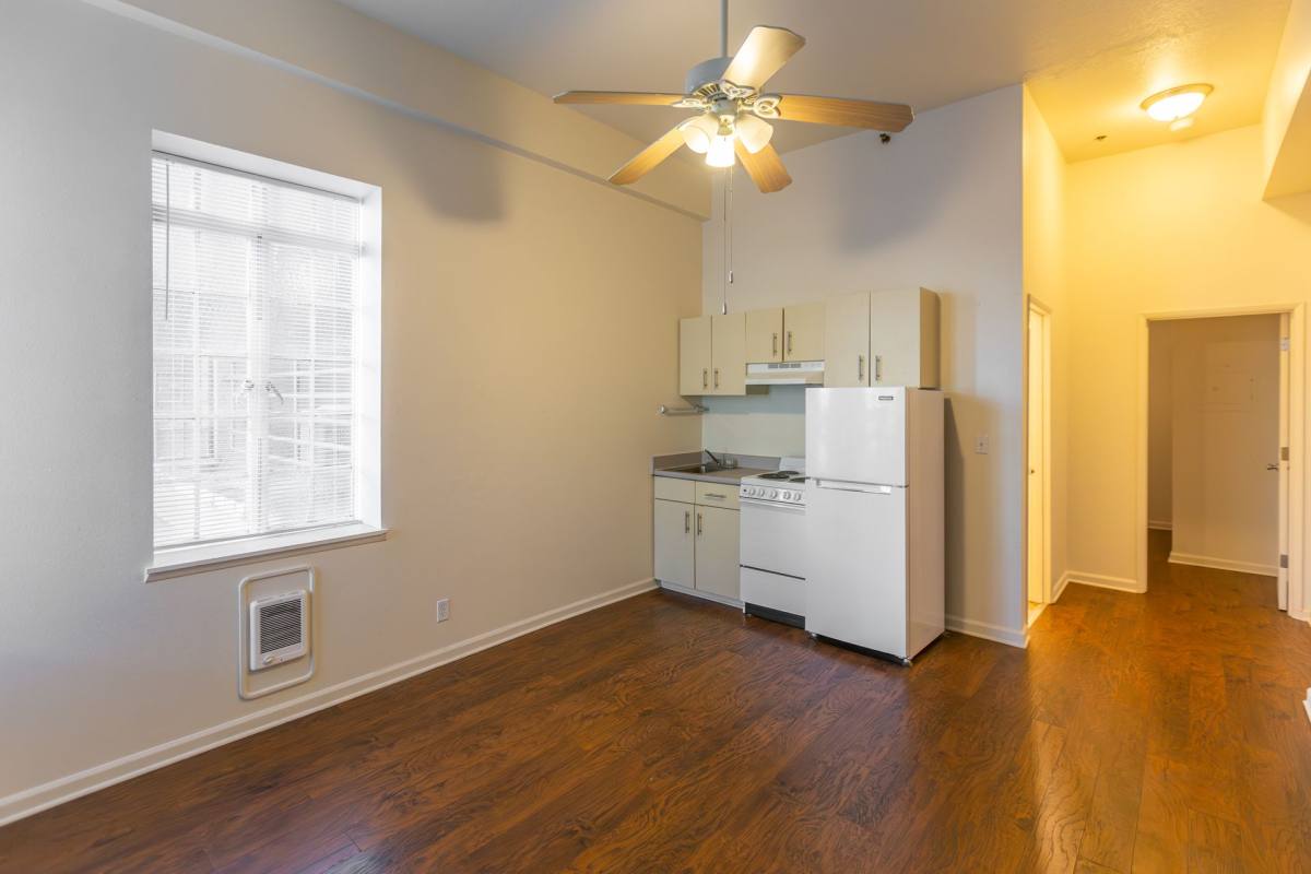 Apartment for rent at 1615 SW Morrison St, Portland, OR 97205