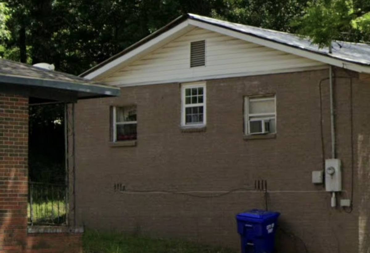 Apartment for rent at 100 Woodland Hills Dr, Troy, AL 36081
