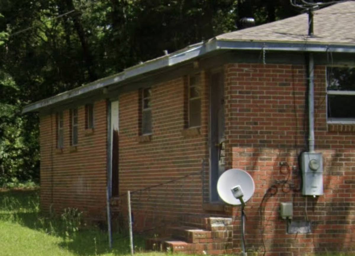 Apartment for rent at 100 Woodland Hills Dr, Troy, AL 36081