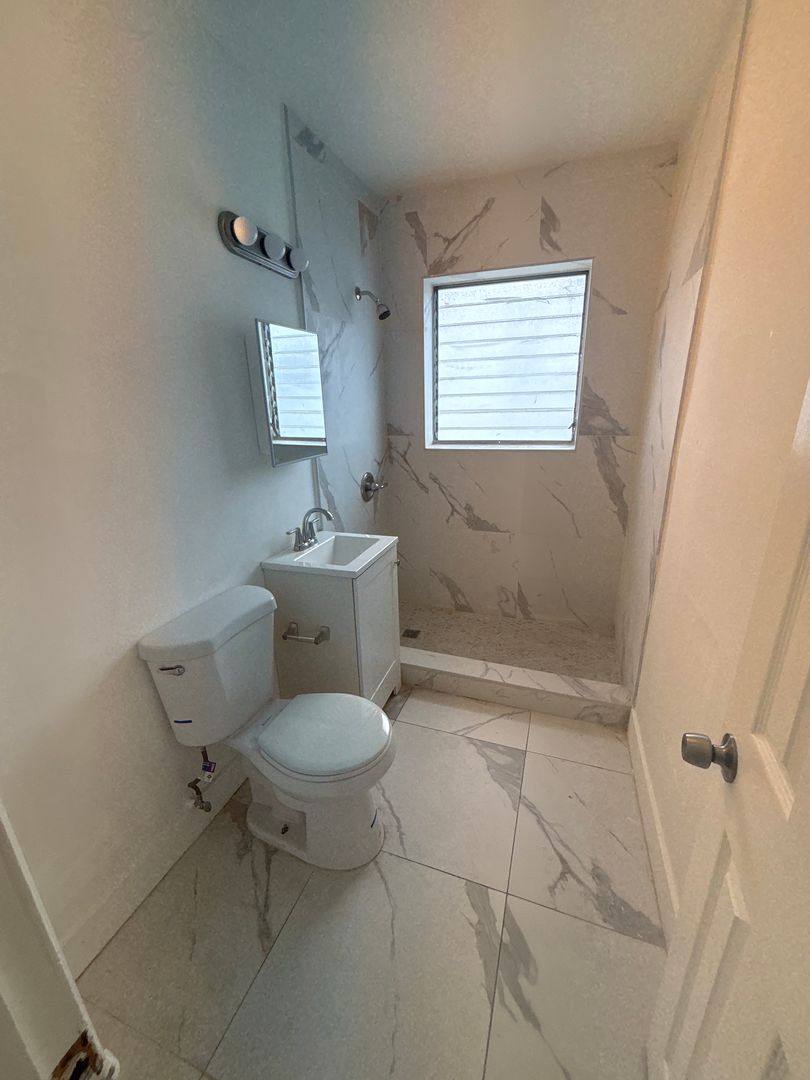 1950 SW 2nd St, Miami, FL 33135 - Apartment for Rent - Image 4