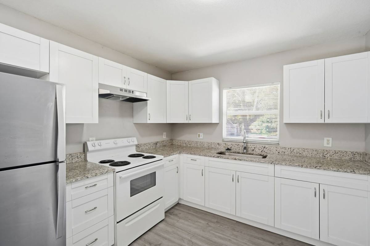 8313 N 10th St, Tampa, FL 33604 - House for Rent - Image 8