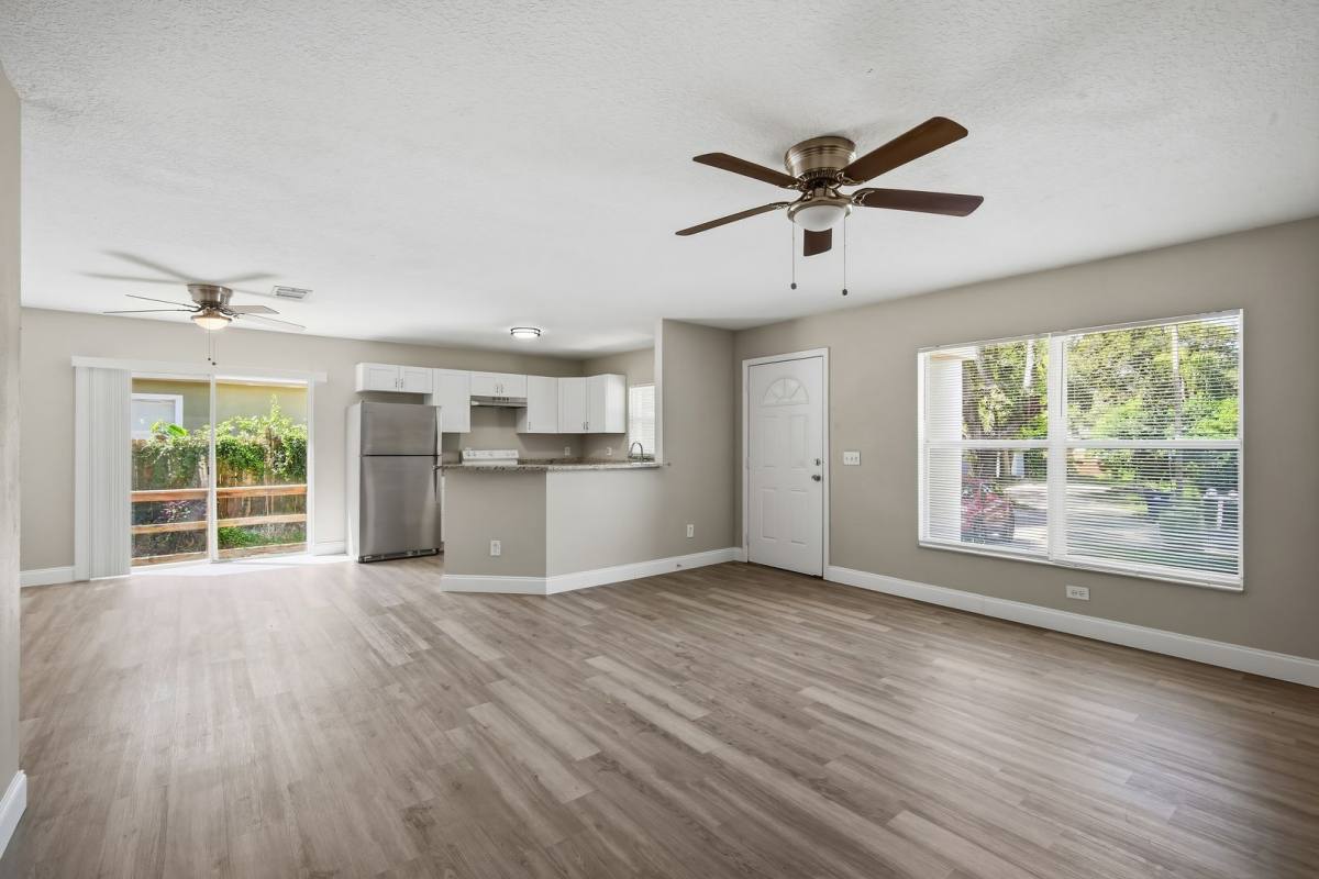 8313 N 10th St, Tampa, FL 33604 - House for Rent - Image 6