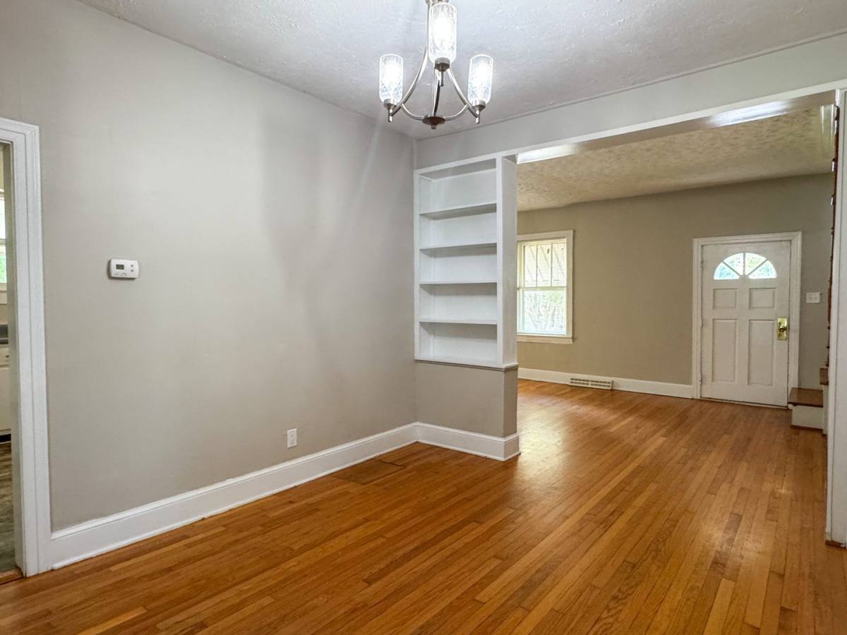 House for rent at 511 N 6th Ave, Hopewell, VA 23860