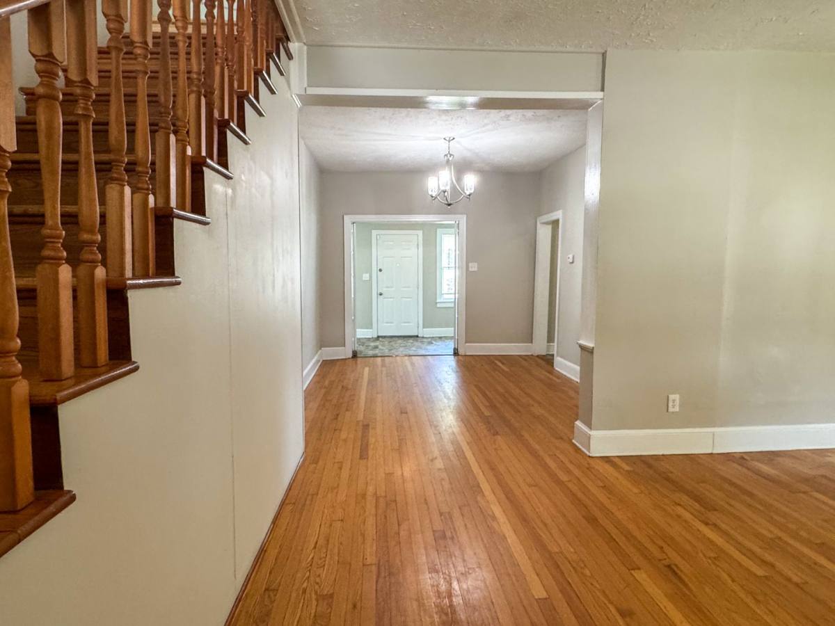 House for rent at 511 N 6th Ave, Hopewell, VA 23860