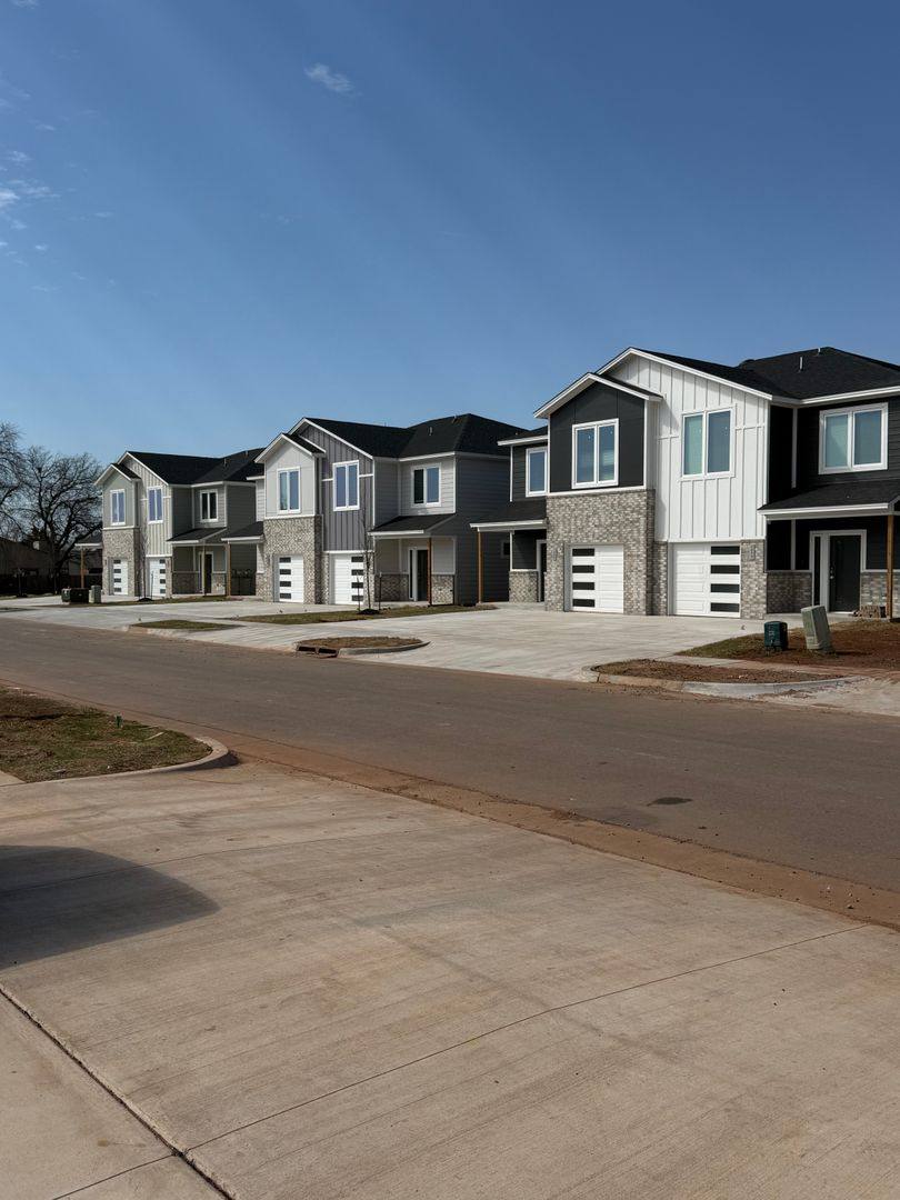 1004 Prominent Way, Edmond, OK 73003 - House for Rent - Image 9