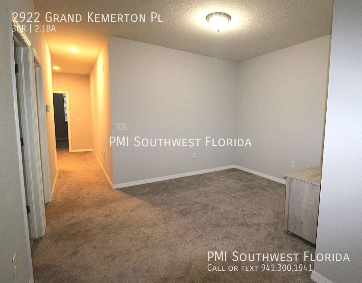 Townhouse for rent at 2922 Grand Kemerton Place, Tampa, FL 33618