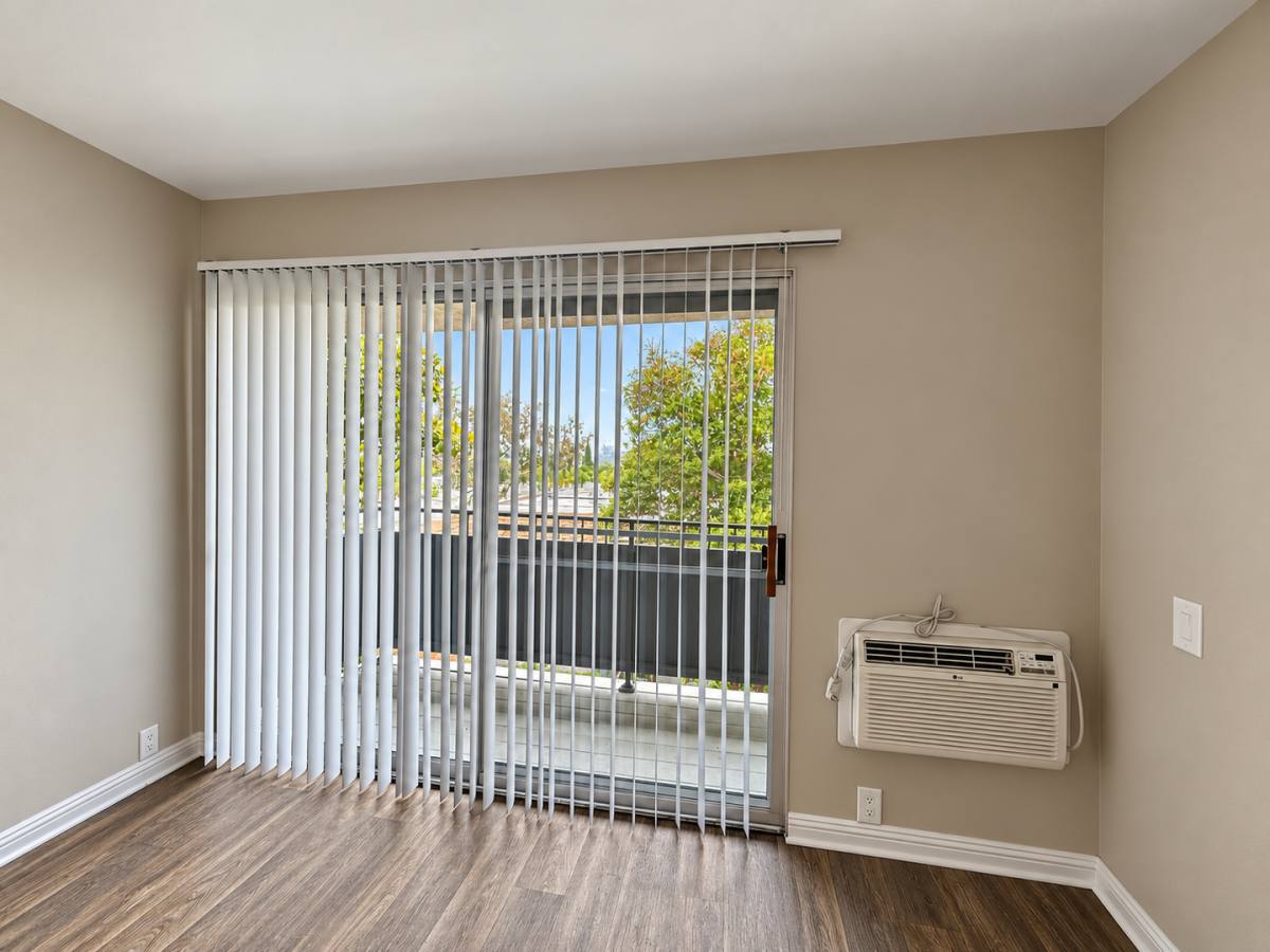 250 S Rose St, Escondido, CA 92027 - Apartment for Rent - Image 7