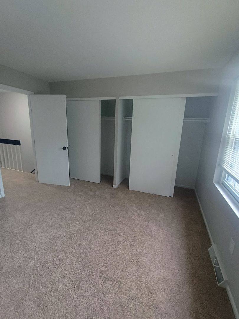 Townhouse for rent at 114-120 Grand Ave, Mequon, WI 53092