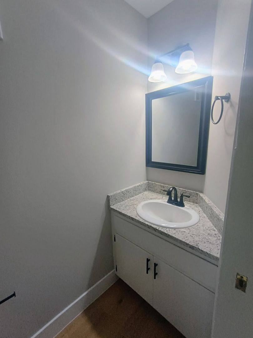 Townhouse for rent at 114-120 Grand Ave, Mequon, WI 53092