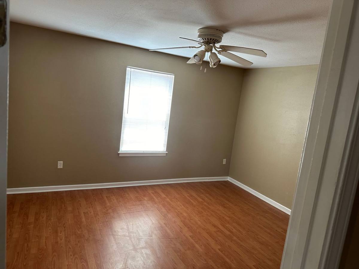 Apartment for rent at 6865 Mayo Blvd, New Orleans, LA 70126