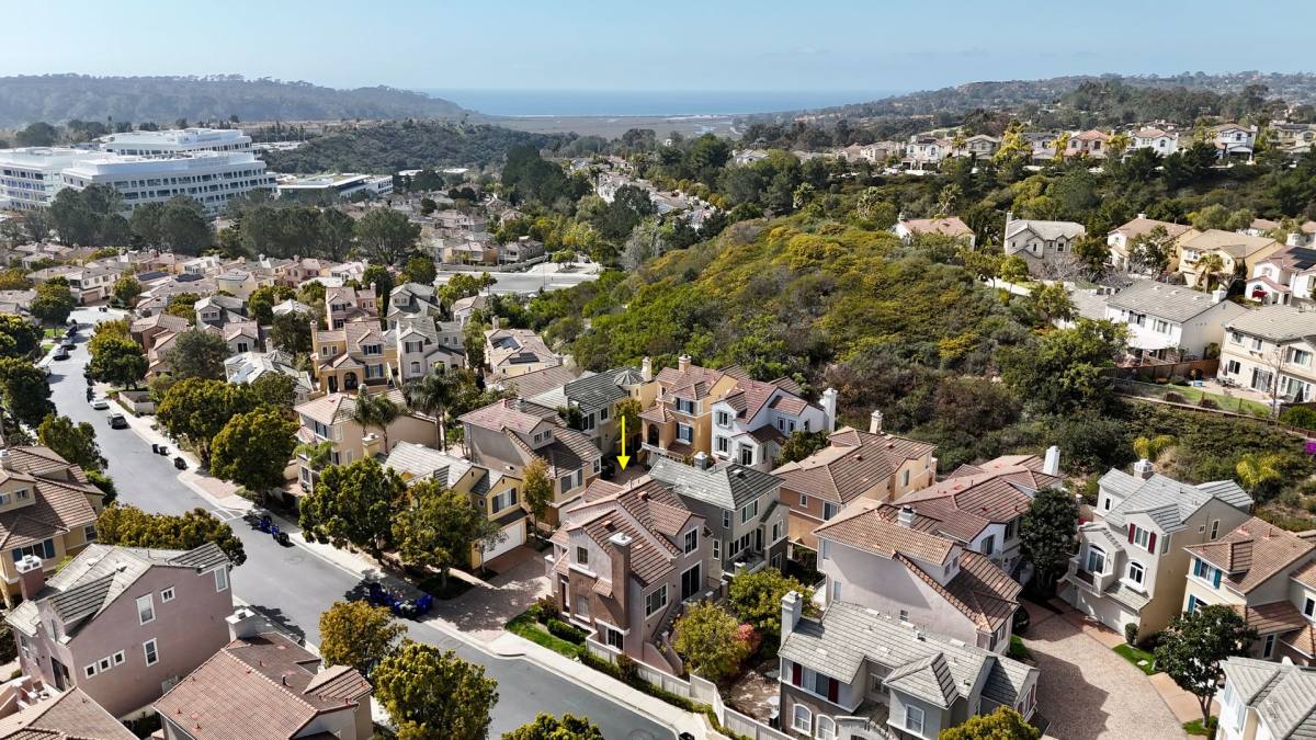 11337 Carmel Creek Rd, San Diego, CA 92130 - House for Rent - Image 3
