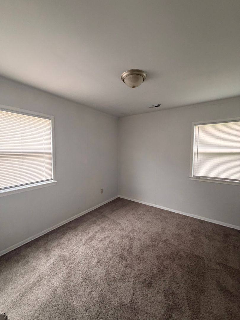 House for rent at 1832 Bancroft Dr, Hampton, VA 23663