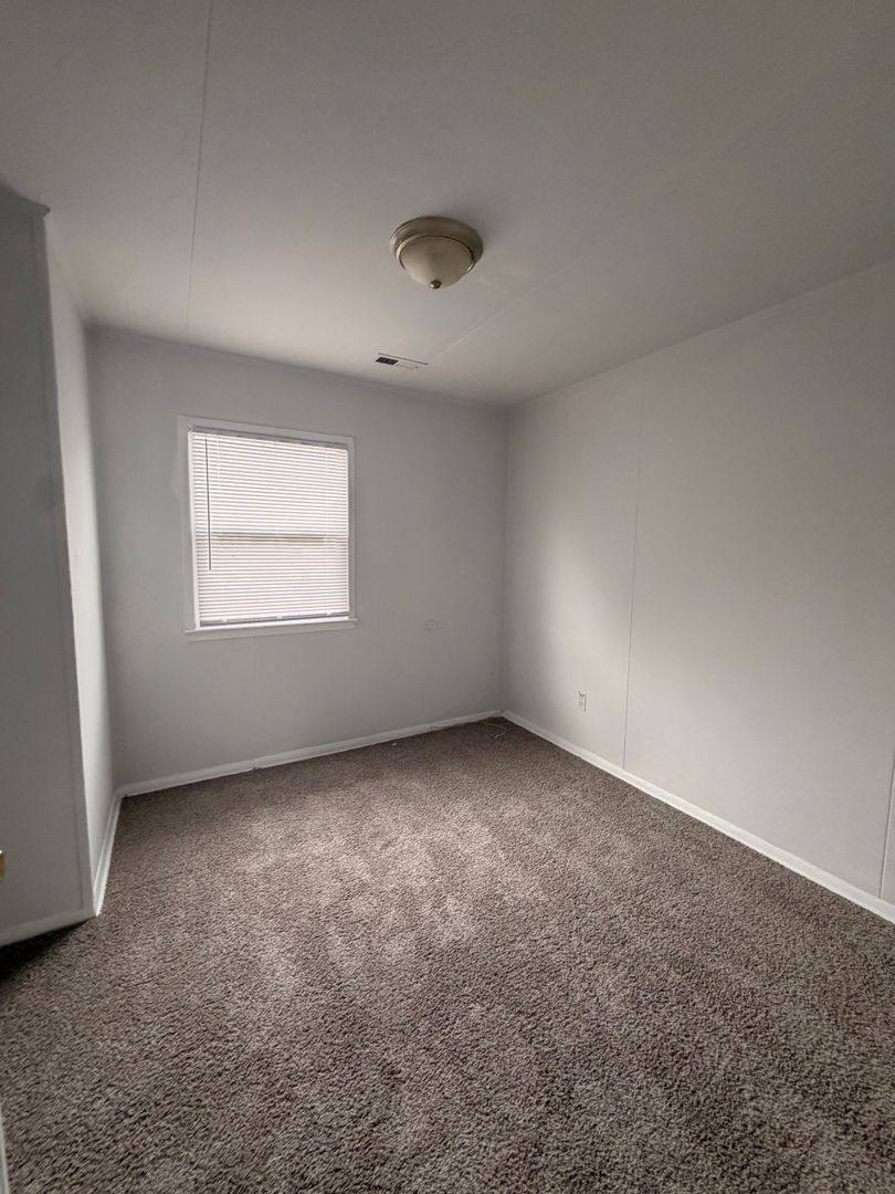 House for rent at 1832 Bancroft Dr, Hampton, VA 23663