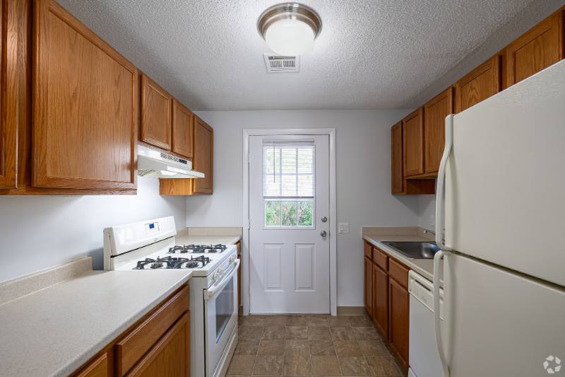 Apartment for rent at 401 Talcottville Rd, Vernon Rockville, CT 06066