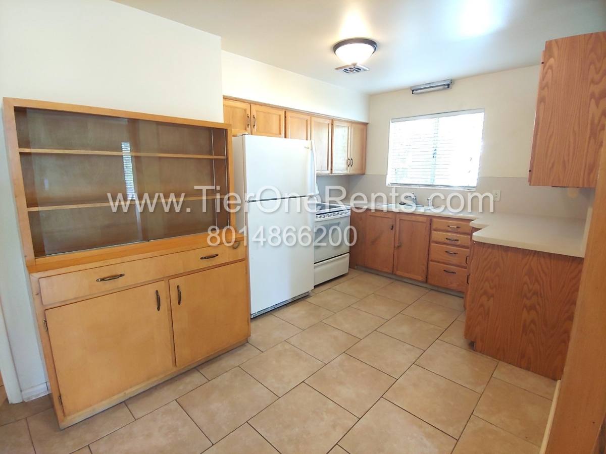 Townhouse for rent at 165 Wilson Ave S, Salt Lake City, UT 84115
