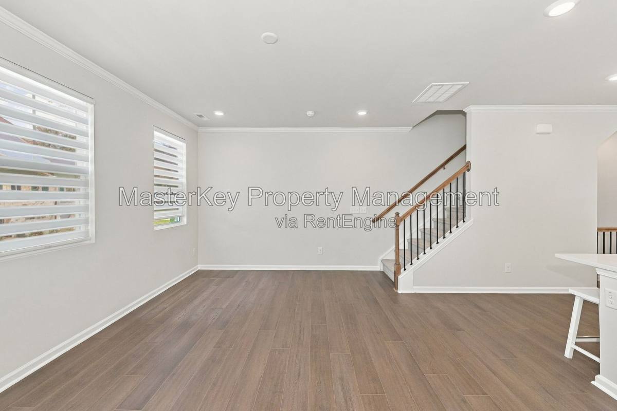 Townhouse for rent at 329 Deercroft Dr, Apex, NC 27539