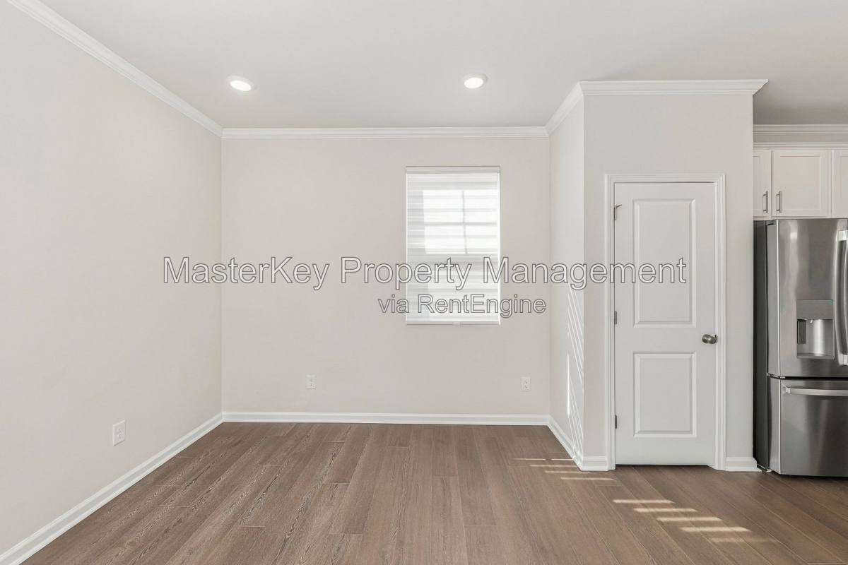 Townhouse for rent at 329 Deercroft Dr, Apex, NC 27539