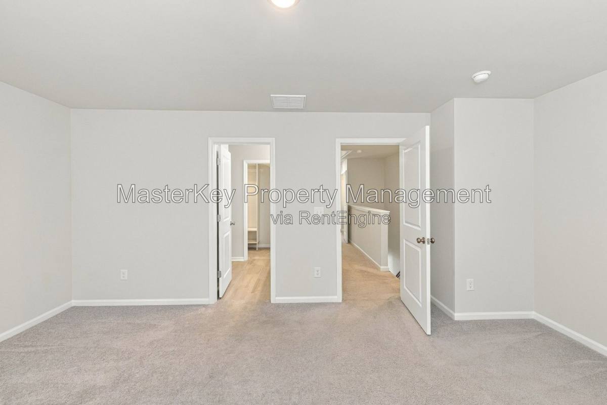 Townhouse for rent at 329 Deercroft Dr, Apex, NC 27539