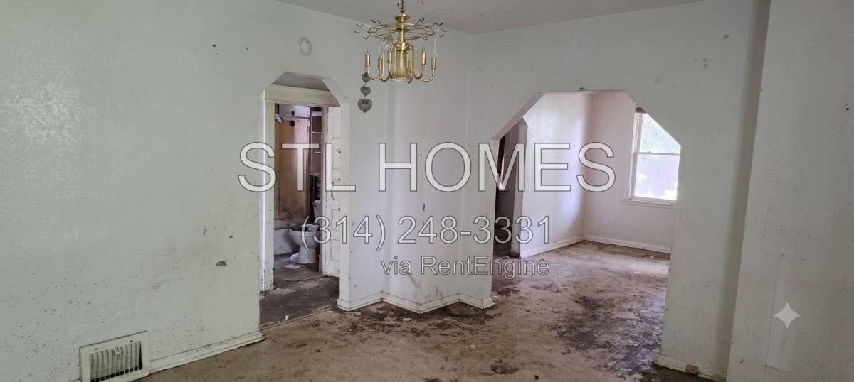 5257 Alcott Ave, St. Louis, MO 63120 - House for Rent - Image 7