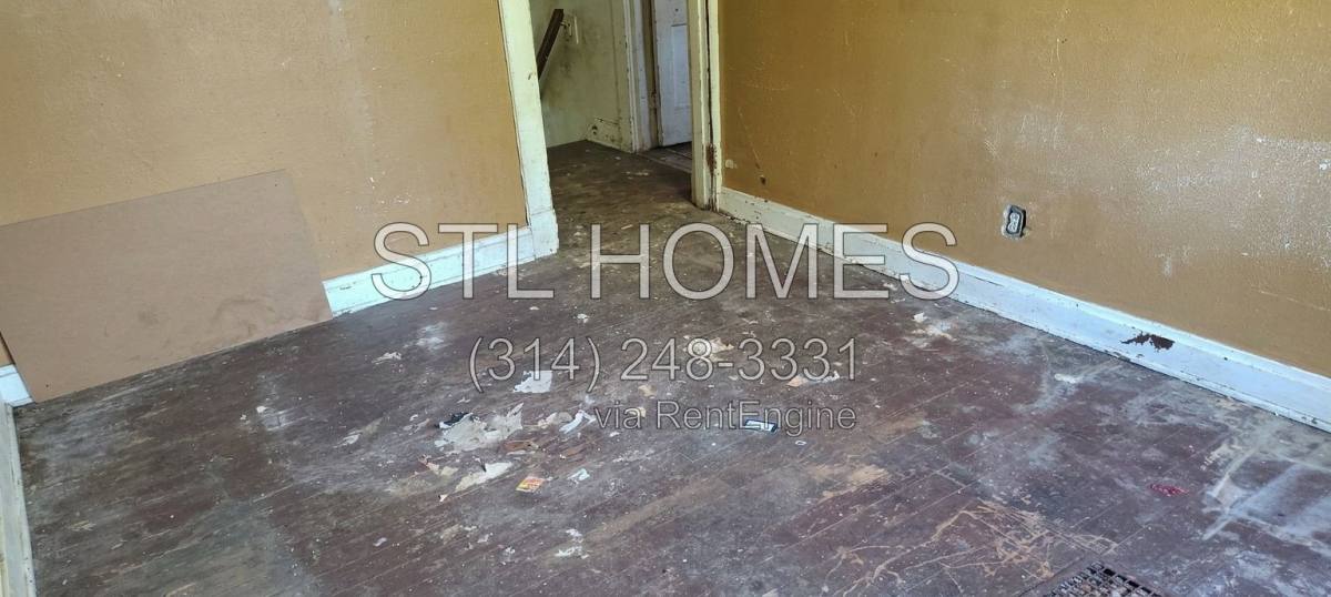 5257 Alcott Ave, St. Louis, MO 63120 - House for Rent - Image 6
