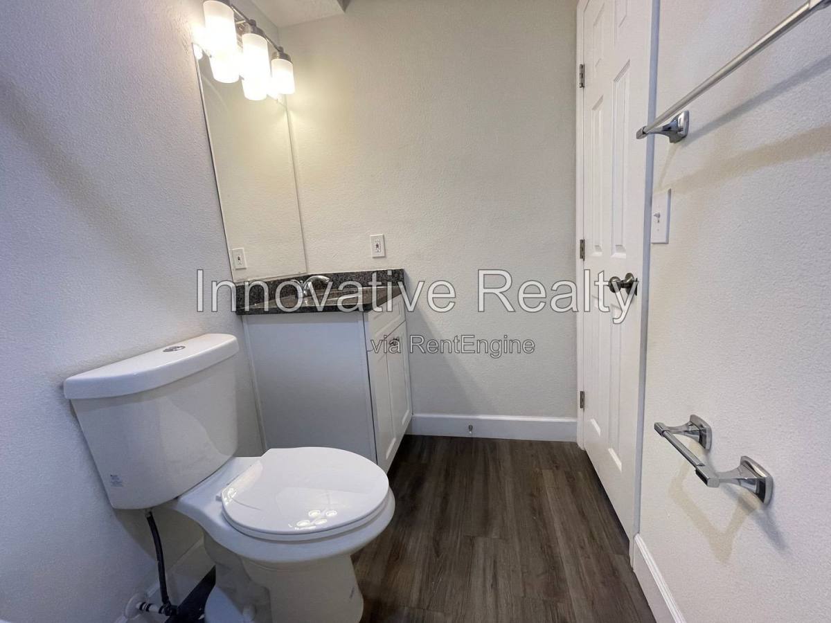 Apartment for rent at 5226 Davisson Ave, Orlando, FL 32810