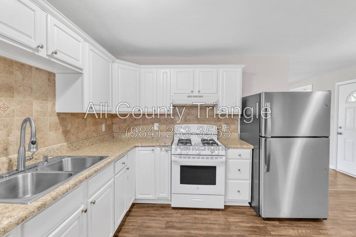 House for rent at 1617 Seminole Trail, Raleigh, NC 27609