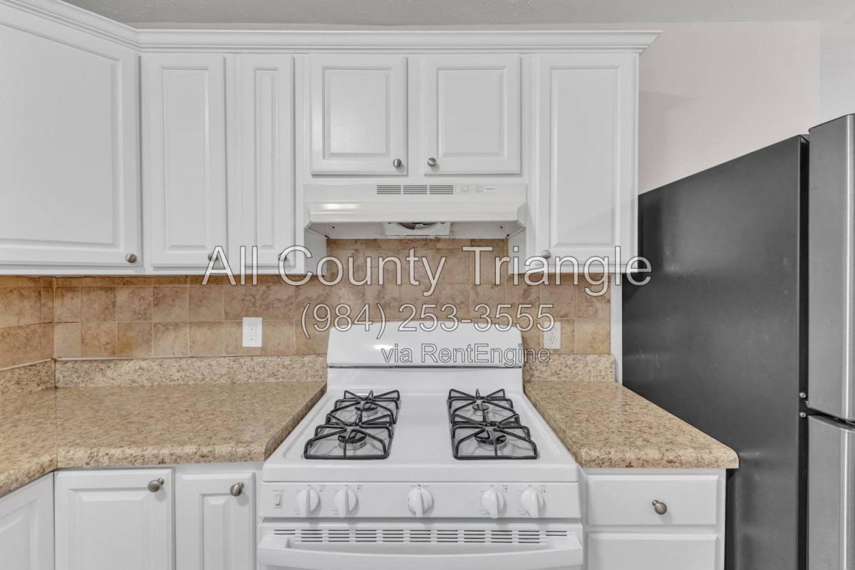House for rent at 1617 Seminole Trail, Raleigh, NC 27609