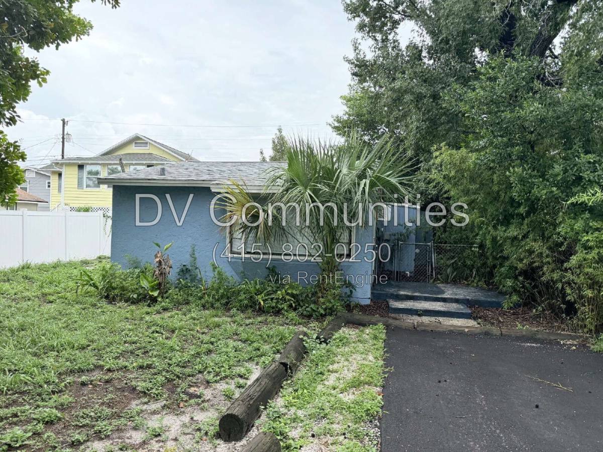 Apartment for rent at 1661 27th Ave N #1, St. Petersburg, FL 33713