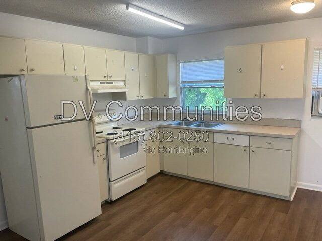 Apartment for rent at 3800 18th Ave S #4, St. Petersburg, FL 33711
