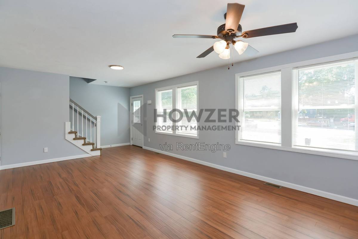 Apartment for rent at 4 Johnson St #A, Taunton, MA 02780