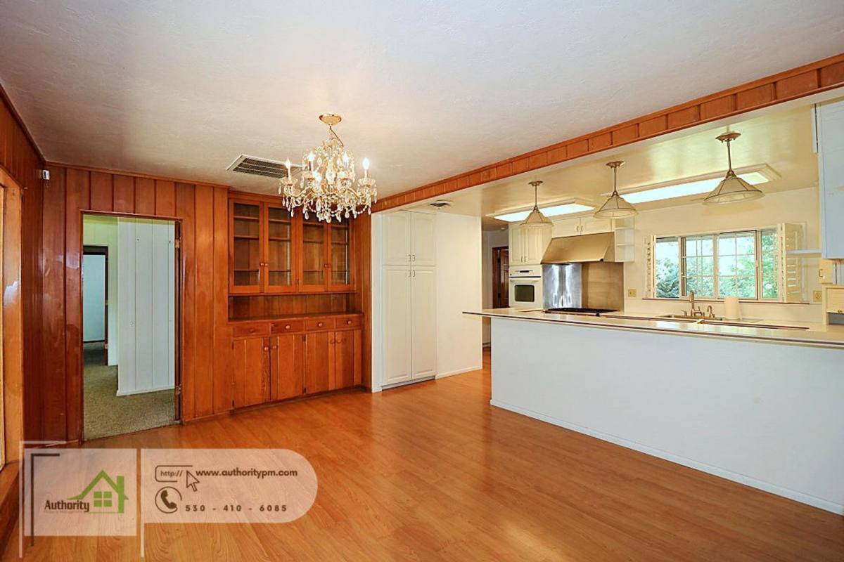 House for rent at 3180 Wilshire Dr, Redding, CA 96002