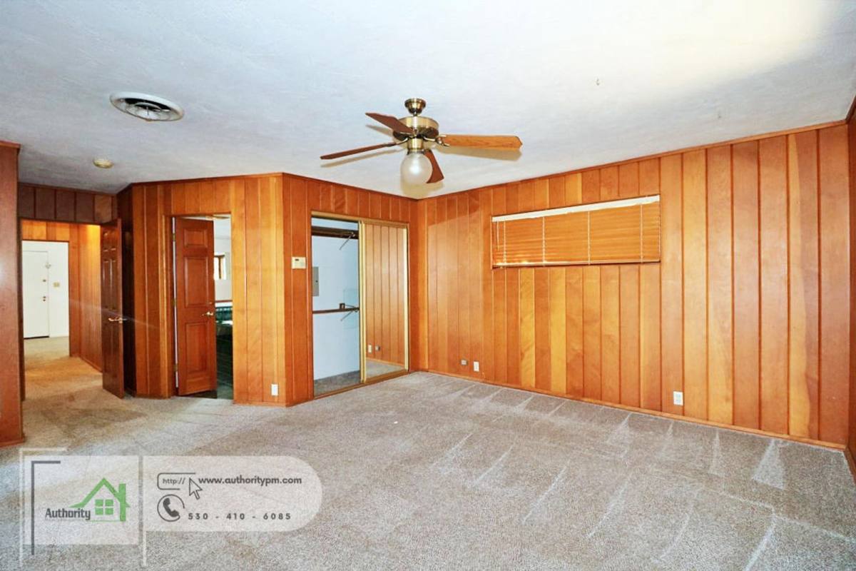 House for rent at 3180 Wilshire Dr, Redding, CA 96002