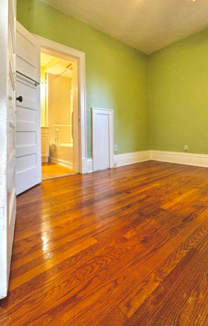 Apartment for rent at 190 W Washington Ave, Muskegon, MI 49441