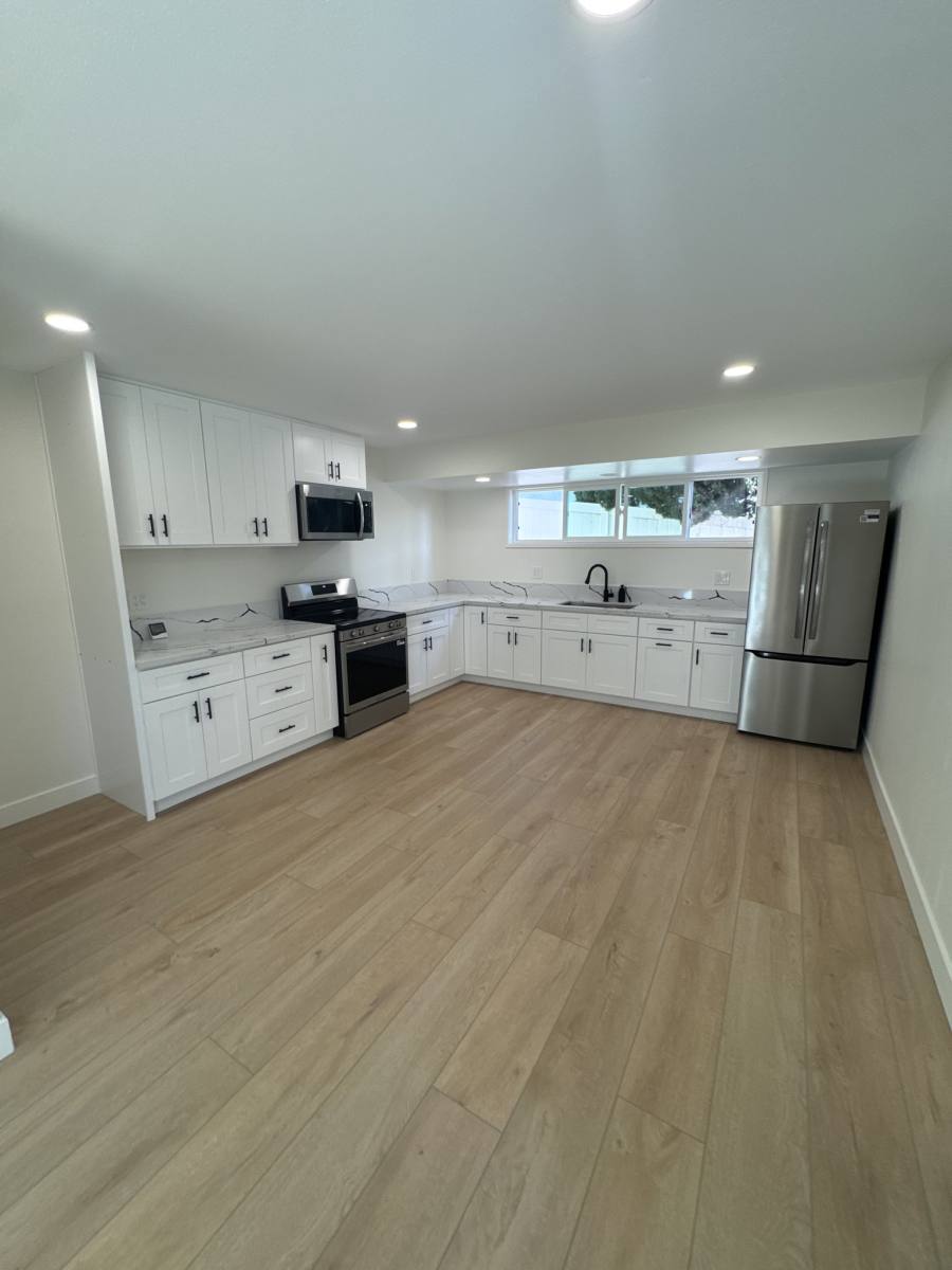 Apartment for rent at 1034 Calle Las Trancas #B, Thousand Oaks, CA 91360