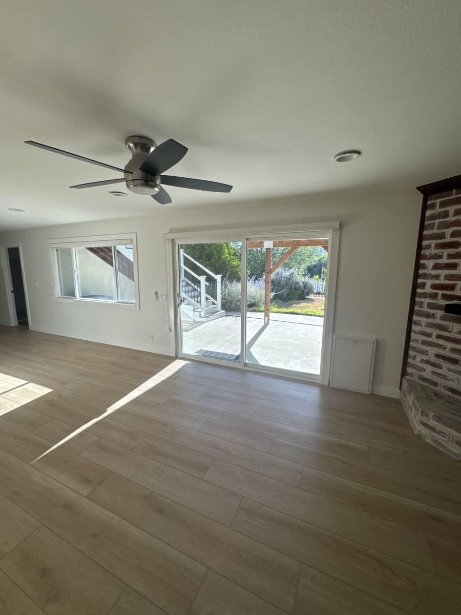 Apartment for rent at 1034 Calle Las Trancas #B, Thousand Oaks, CA 91360