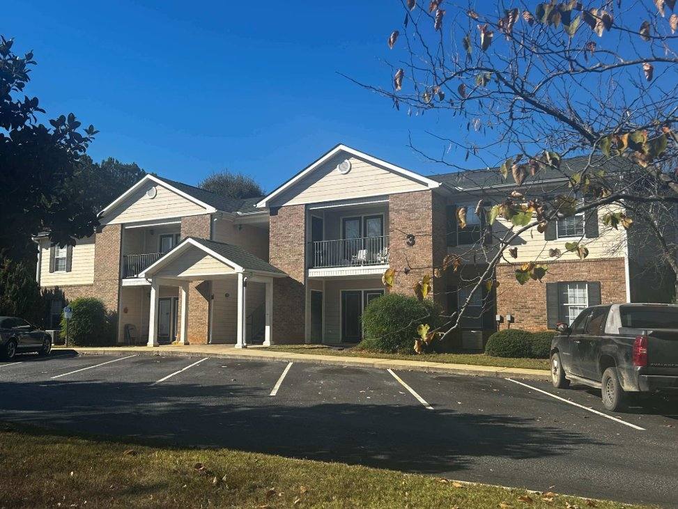 Apartment for rent at 1508 Parkway, Greenwood, SC 29646