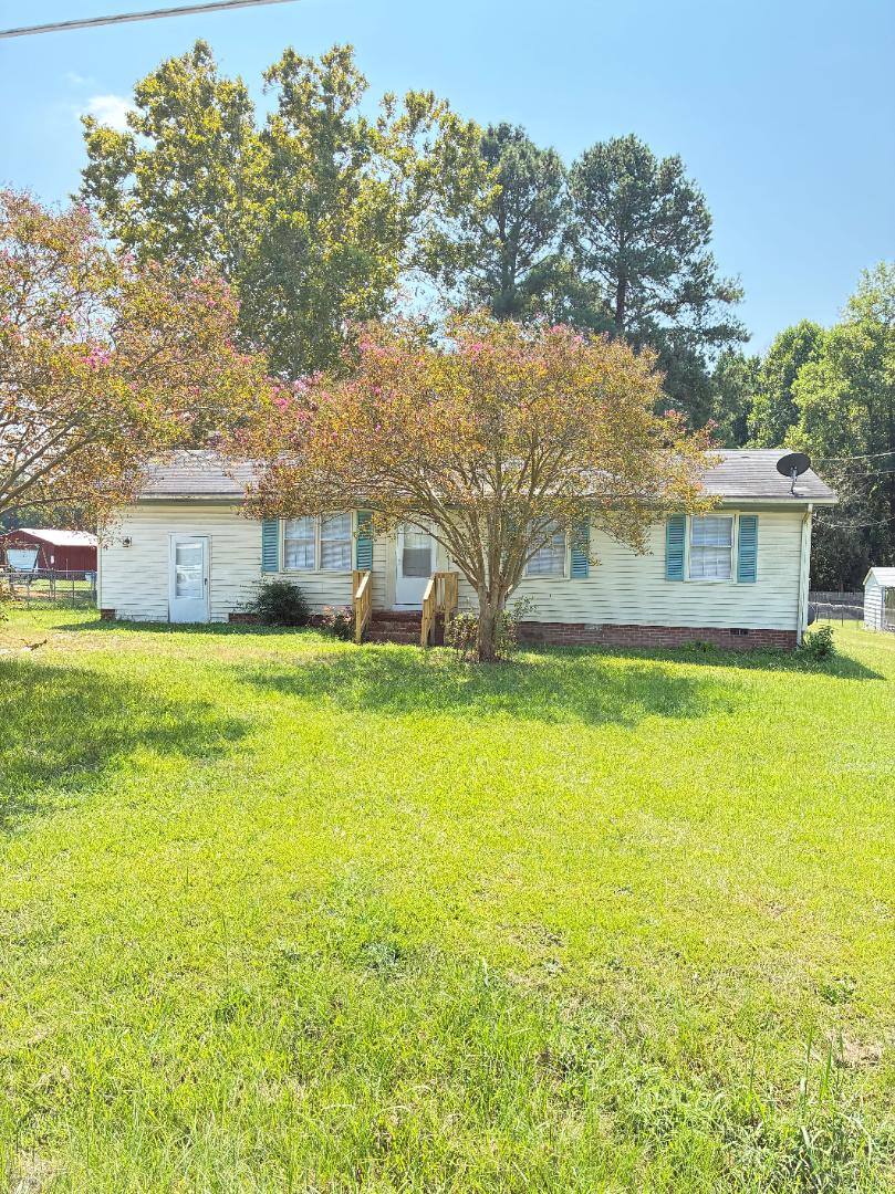 House for rent at 5077 Community Grocery Rd, Wilson, NC 27893