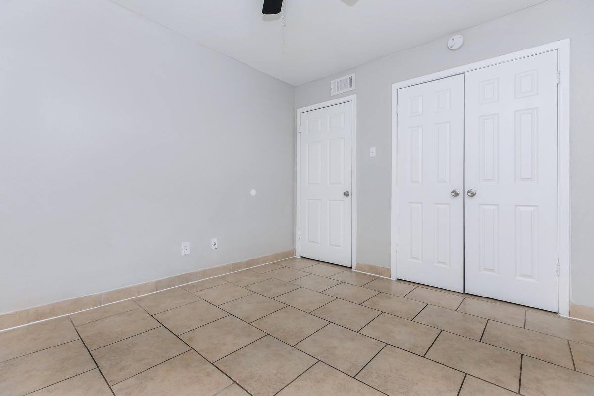 Encanto, 7132 Lawndale St, Houston, TX 77023 - Apartment for Rent - Image 8