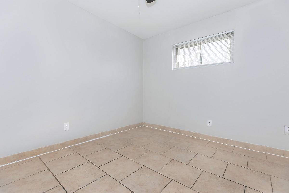 Encanto, 7132 Lawndale St, Houston, TX 77023 - Apartment for Rent - Image 7