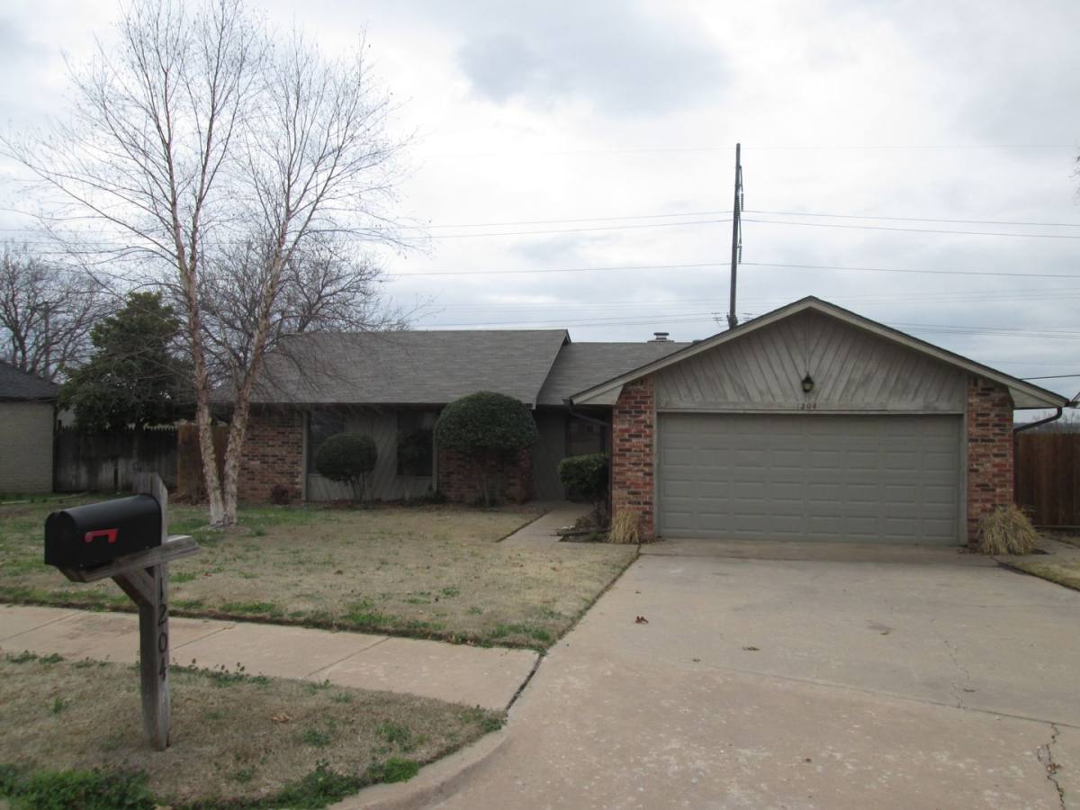 House for rent at 1204 Burkshire Terrace, Norman, OK 73072